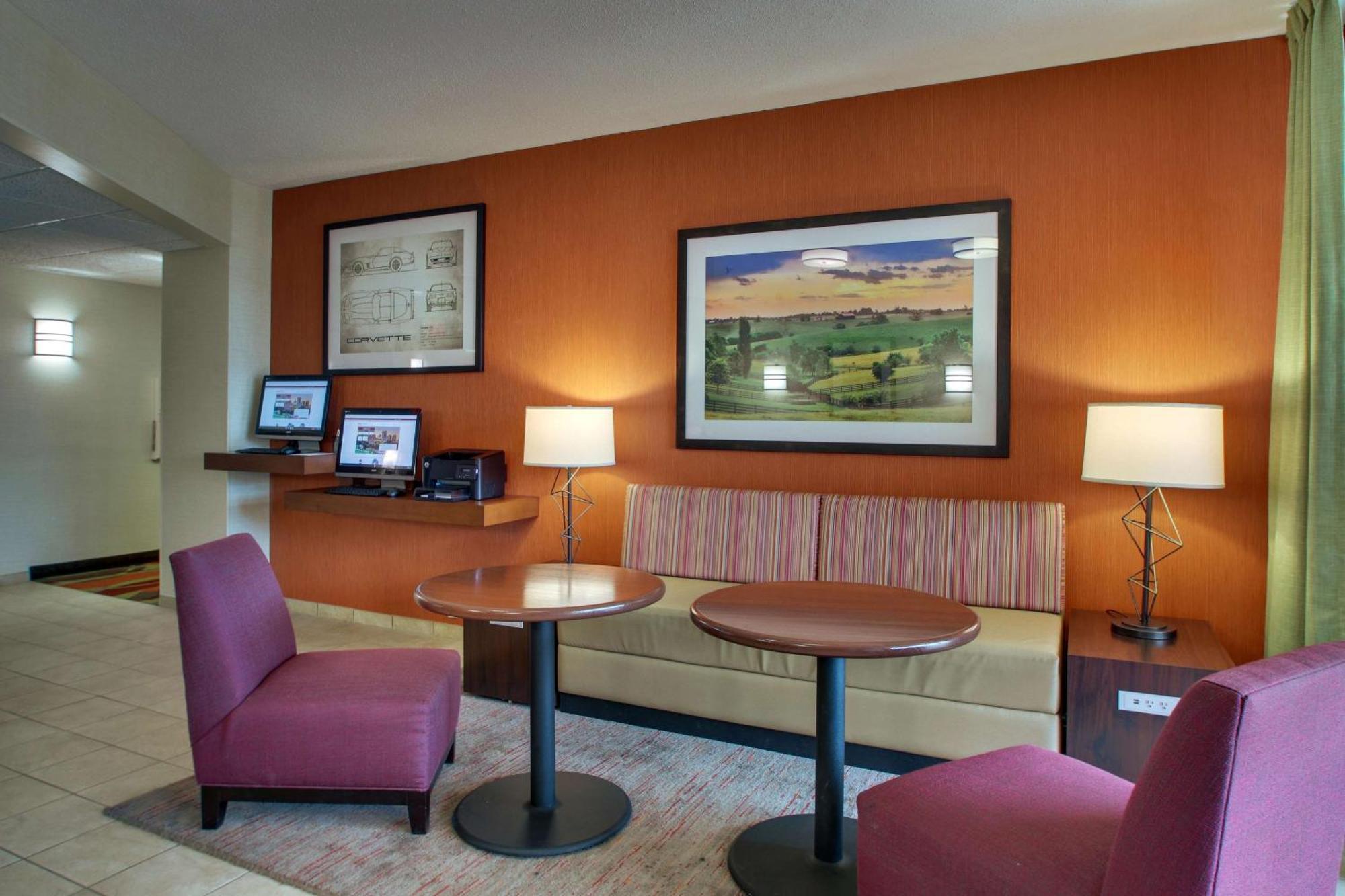 Drury Inn & Suites بولينغ غرين المظهر الخارجي الصورة