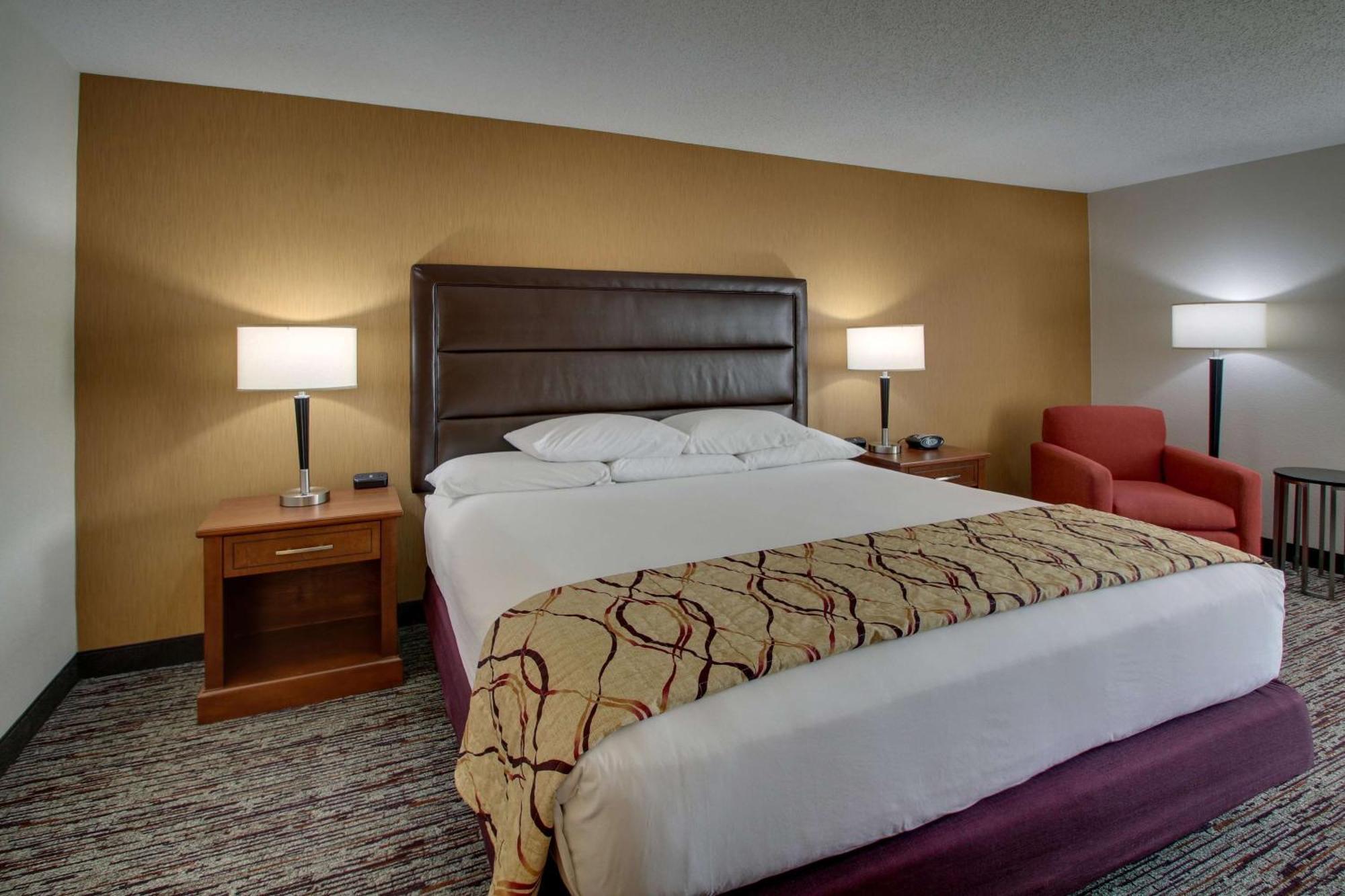 Drury Inn & Suites بولينغ غرين المظهر الخارجي الصورة