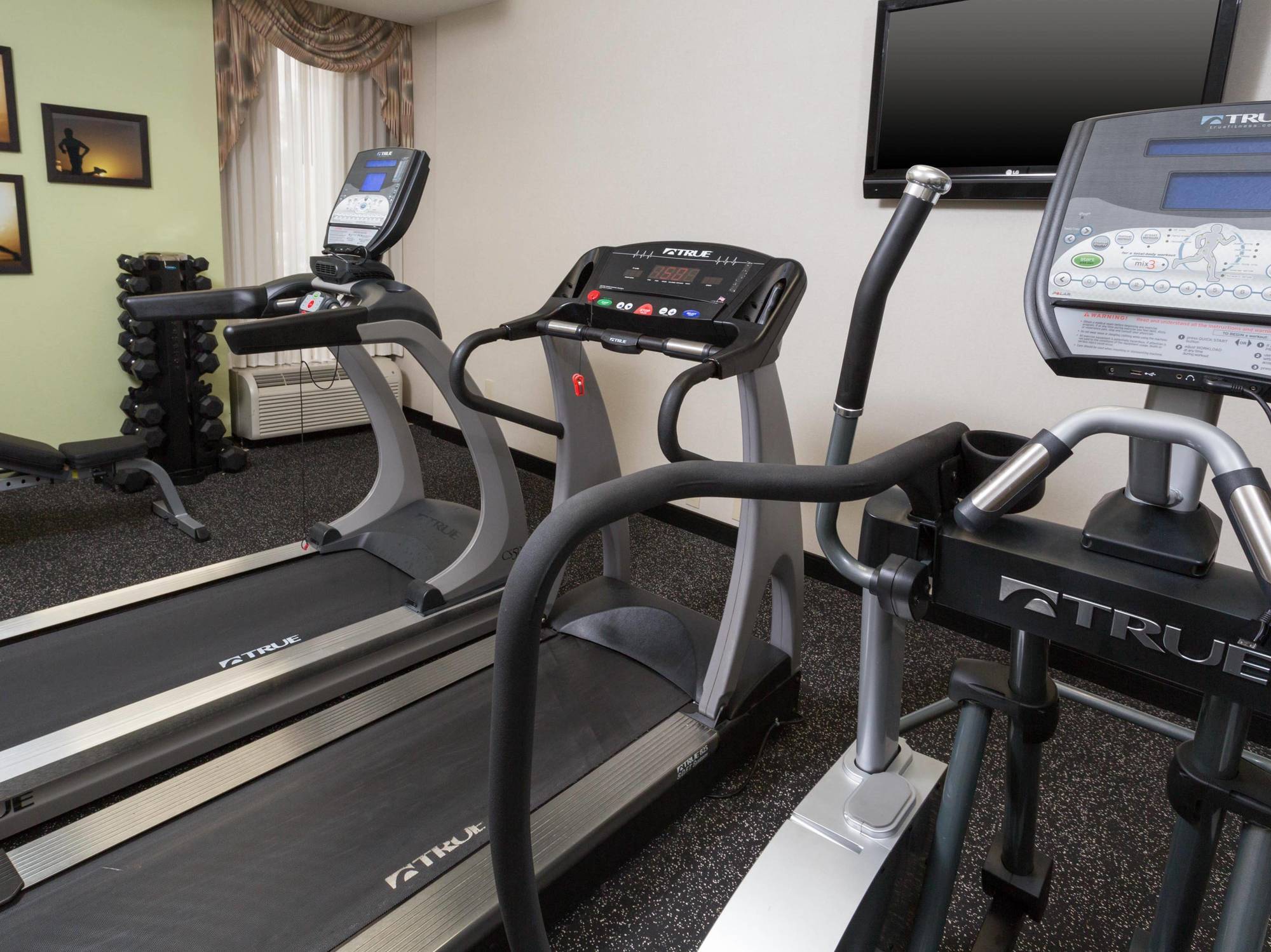 Drury Inn & Suites بولينغ غرين المظهر الخارجي الصورة